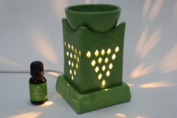 Kasturi Fragrance, Diffuser Essential Oil 15 ml, Lemongrass , Premium Fragrance